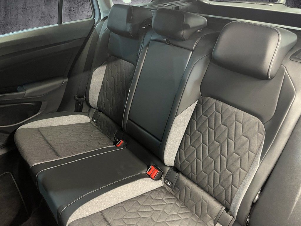 Volkswagen Golf - Bild 16