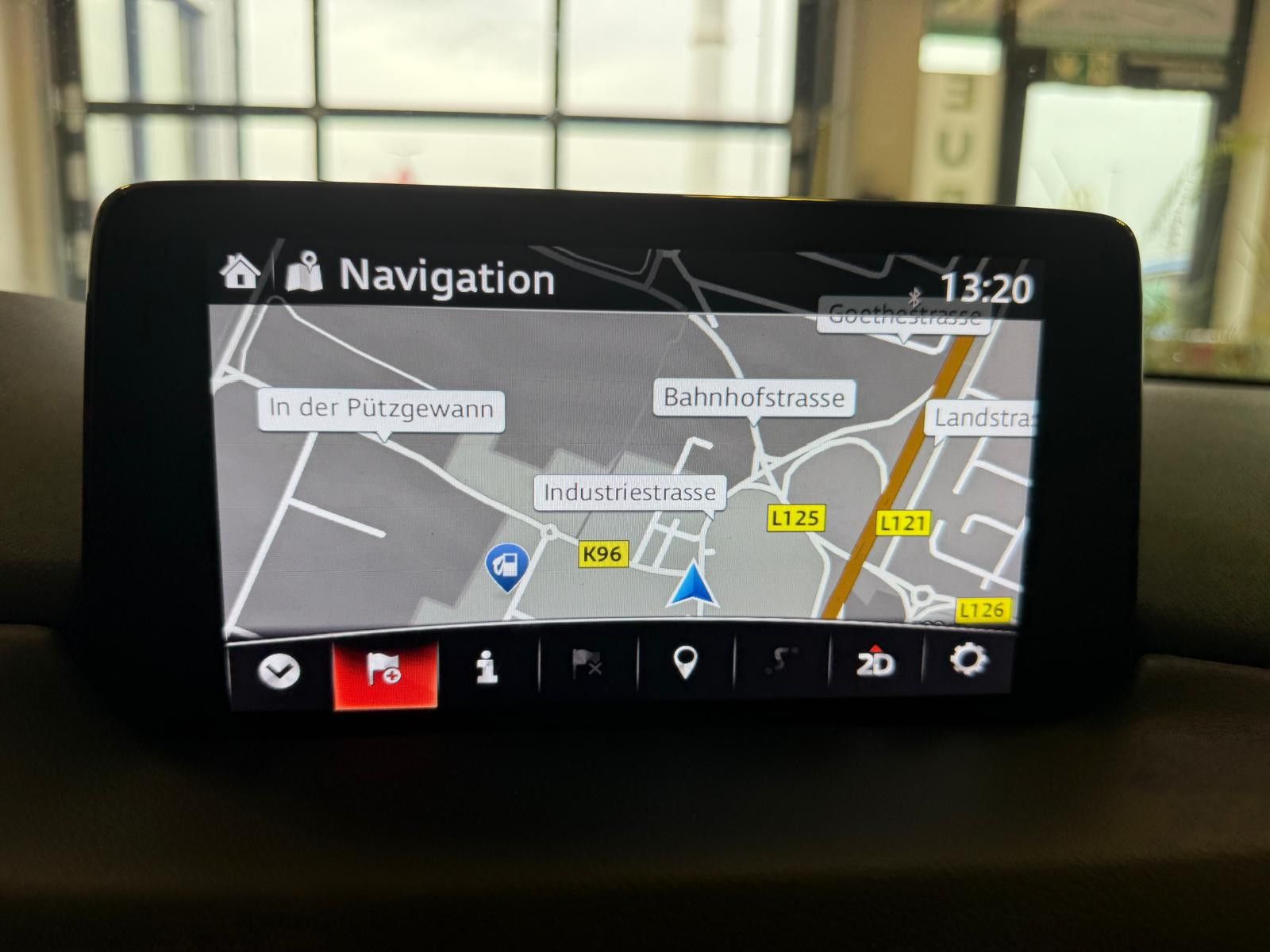 Fahrzeugabbildung Mazda CX-5 Edition 100 AWD/ SCHECKHEFT/AHK/8.FACH