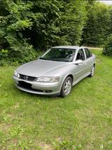Opel Vectra B 1.6l 16V  TÜV neu, technisc... - Opel Vectra: B V6
