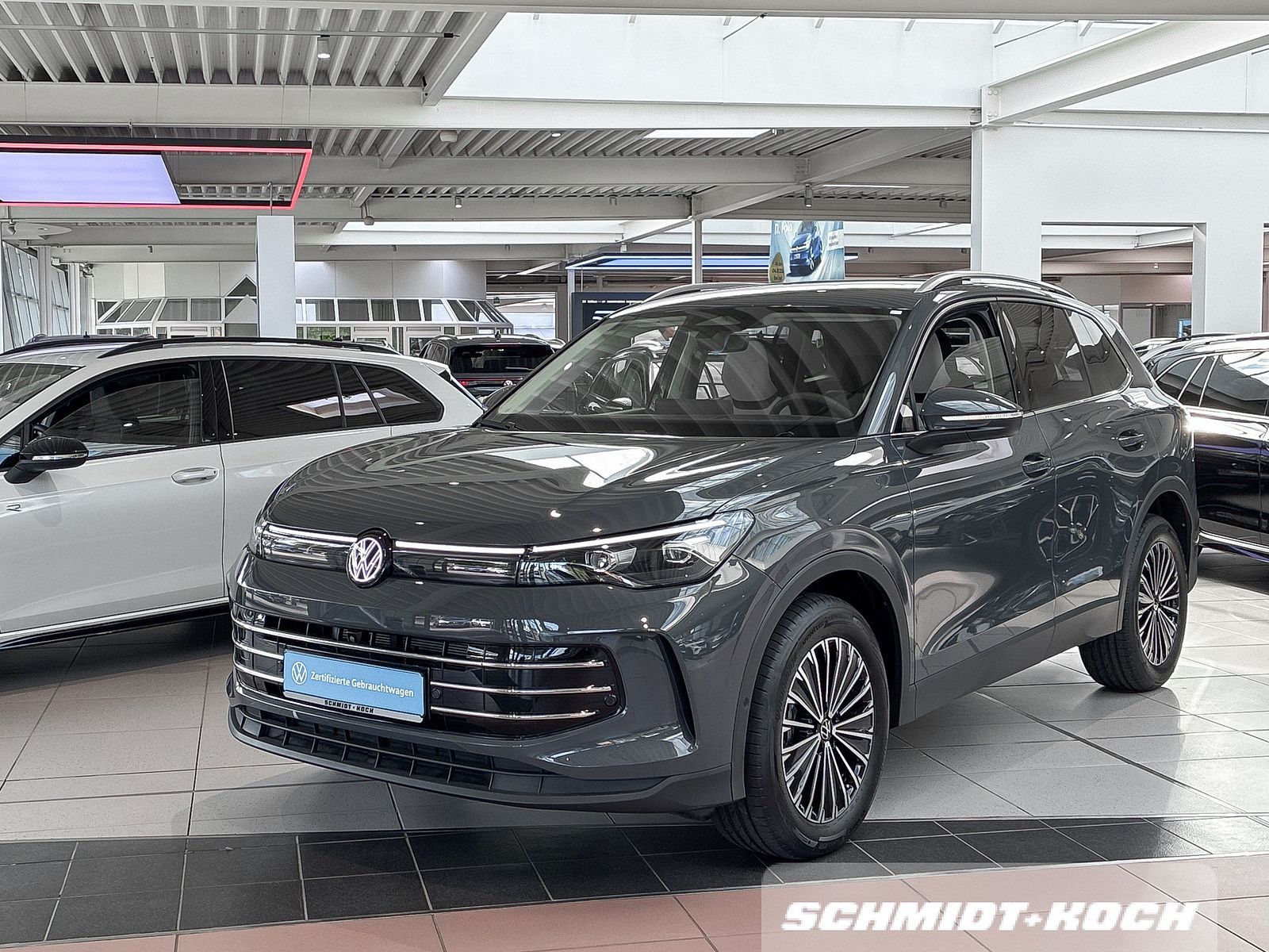 Volkswagen Tiguan 2.0 TDI Elegance AHK AREA-VIEW foto 2