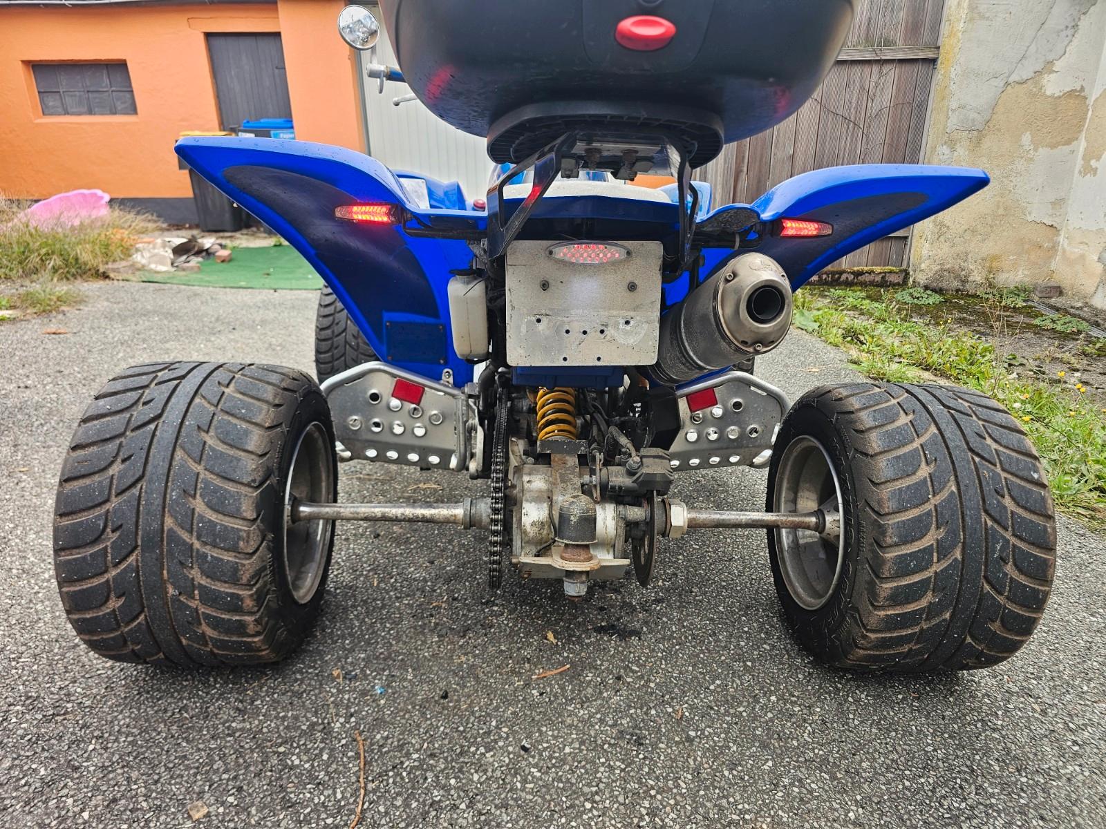 Yamaha Raptor 2005 — двигун 660 cm³, 33 HP (24kW)