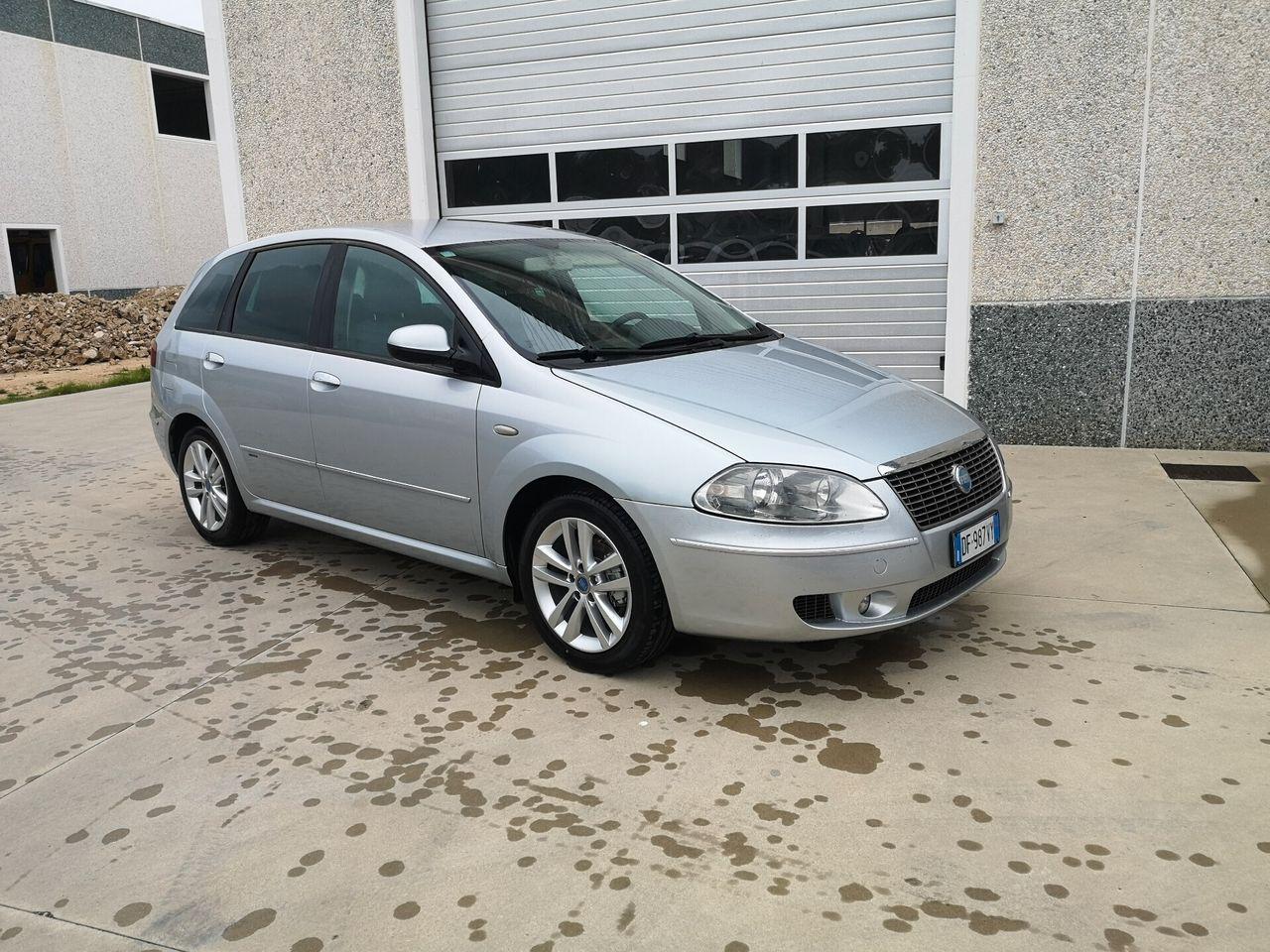 Fiat Croma 2007 — interior