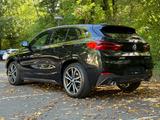 BMW X2 sDrive 20i M, 1. Hand, Servicevertrag Leder 