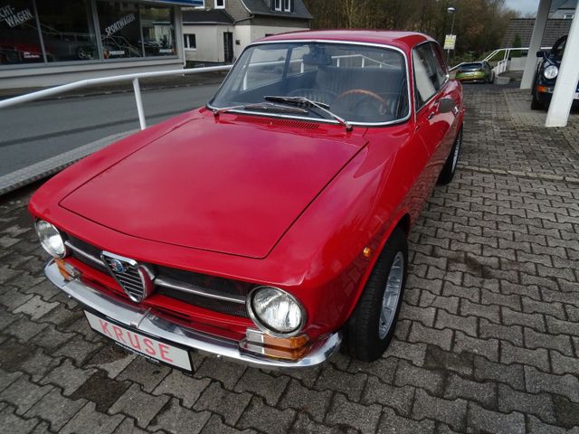 Alfa Romeo 1300 Junior, ab 500,- p.M. LEDER