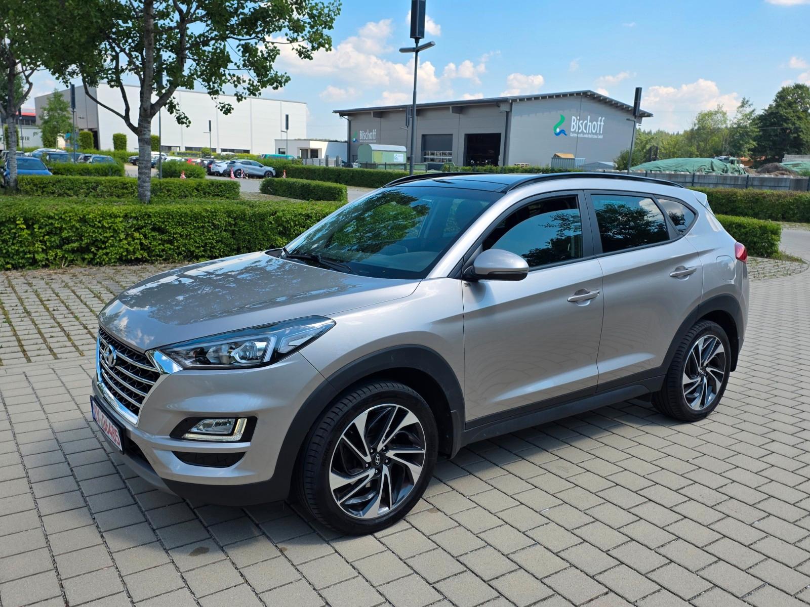 Hyundai Tucson 2.0 CRDI Exclusive Pano / Navi / 4WD