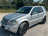 Mercedes-Benz Mercedes ML 55 AMG/Tausch Möglich - Mercedes-Benz Geländewagen aus dem Jahr 2000