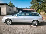 Audi A4 1.6 Kombi AHK Klima 132000km - Audi A4 aus 1998: Kombi