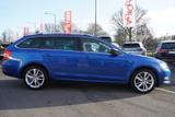 Skoda Octavia Combi 1.5 TSI DSG AAC LED Navi VC el.HK - Skoda Octavia: Blau