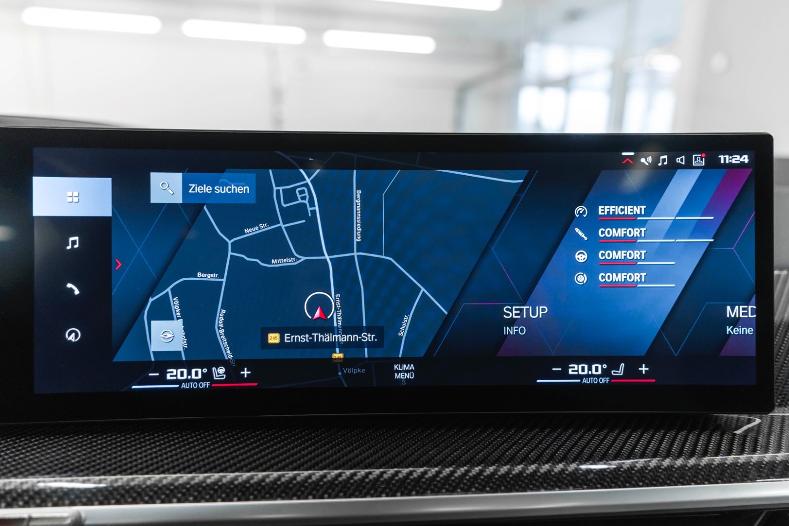 Fahrzeugabbildung BMW X6 M Competition B&W SKY LOUNGE 360° M+S