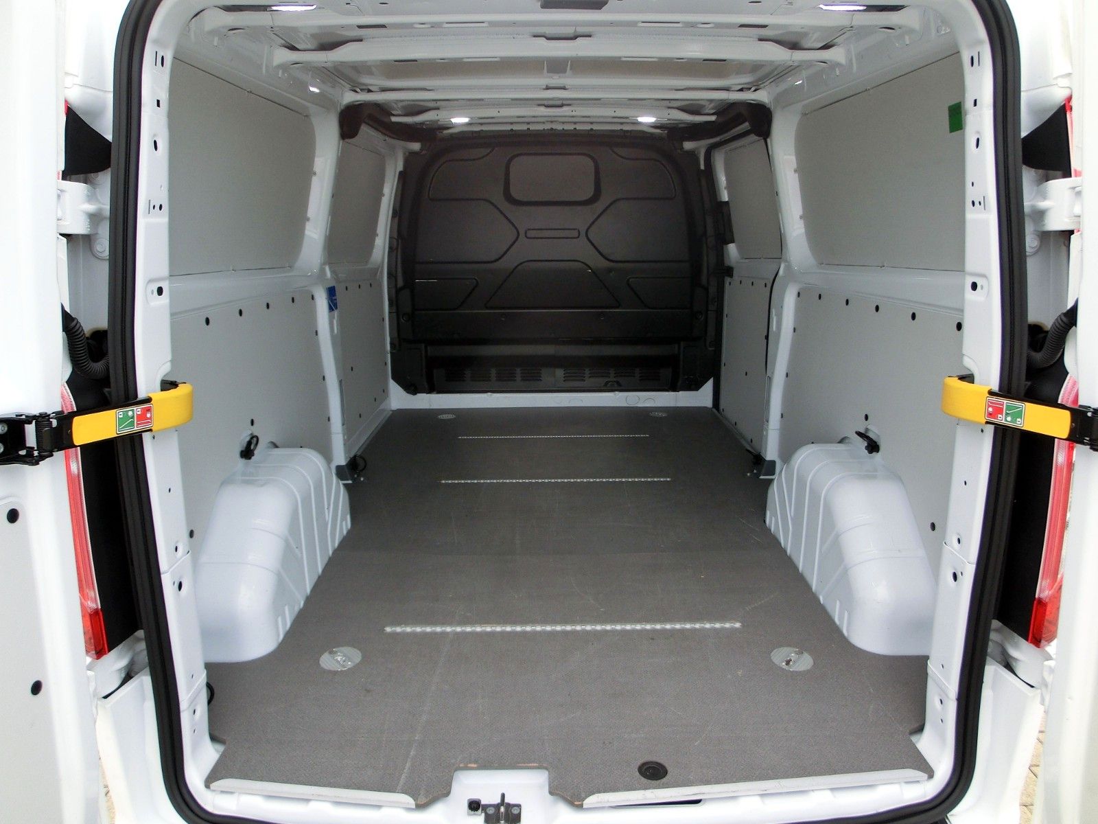 Fahrzeugabbildung Ford Transit Custom Kasten 300 L2 Trend