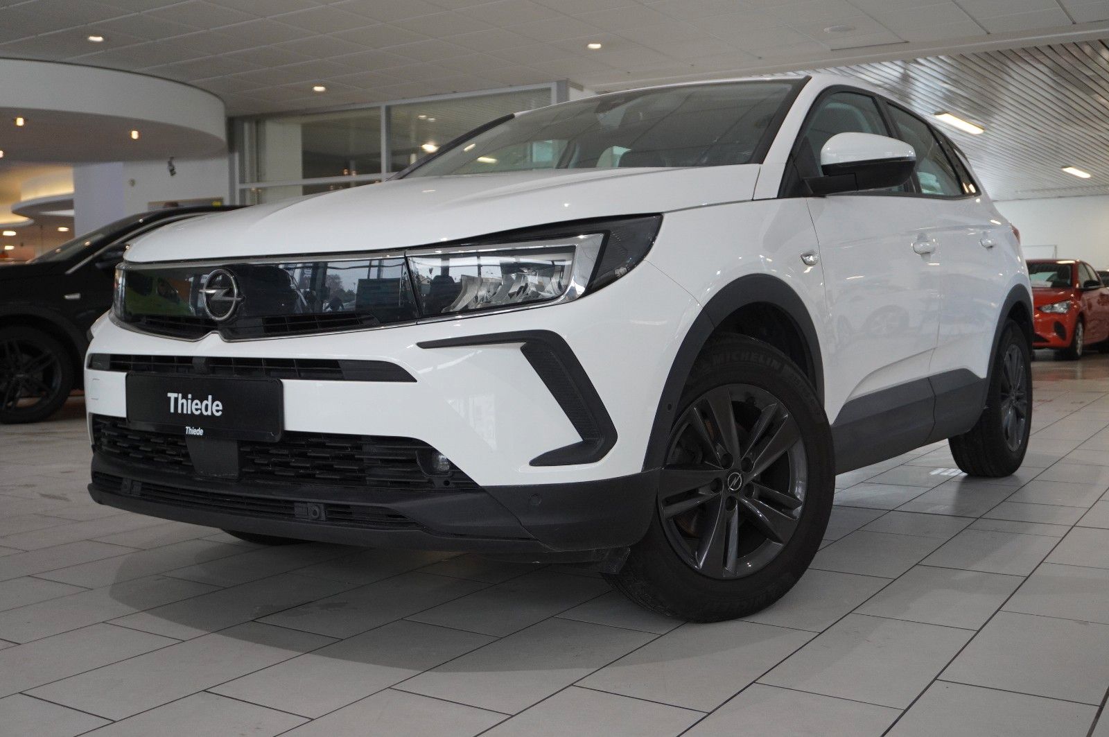 Fahrzeugabbildung Opel Grandland (X) 1.5D BUSINESS NAVI/LED/KAMERA/DAB