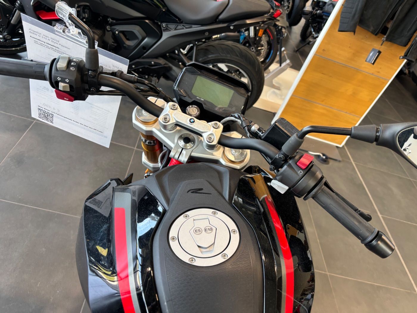 Fahrzeugabbildung BMW G 310 R Style Passion