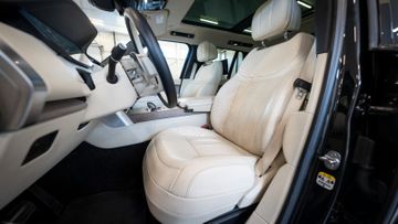 Land-Rover Range Rover - 11