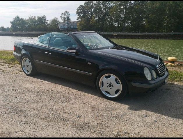 Mercedes-Benz CLK 320 Cabrio super Zustand