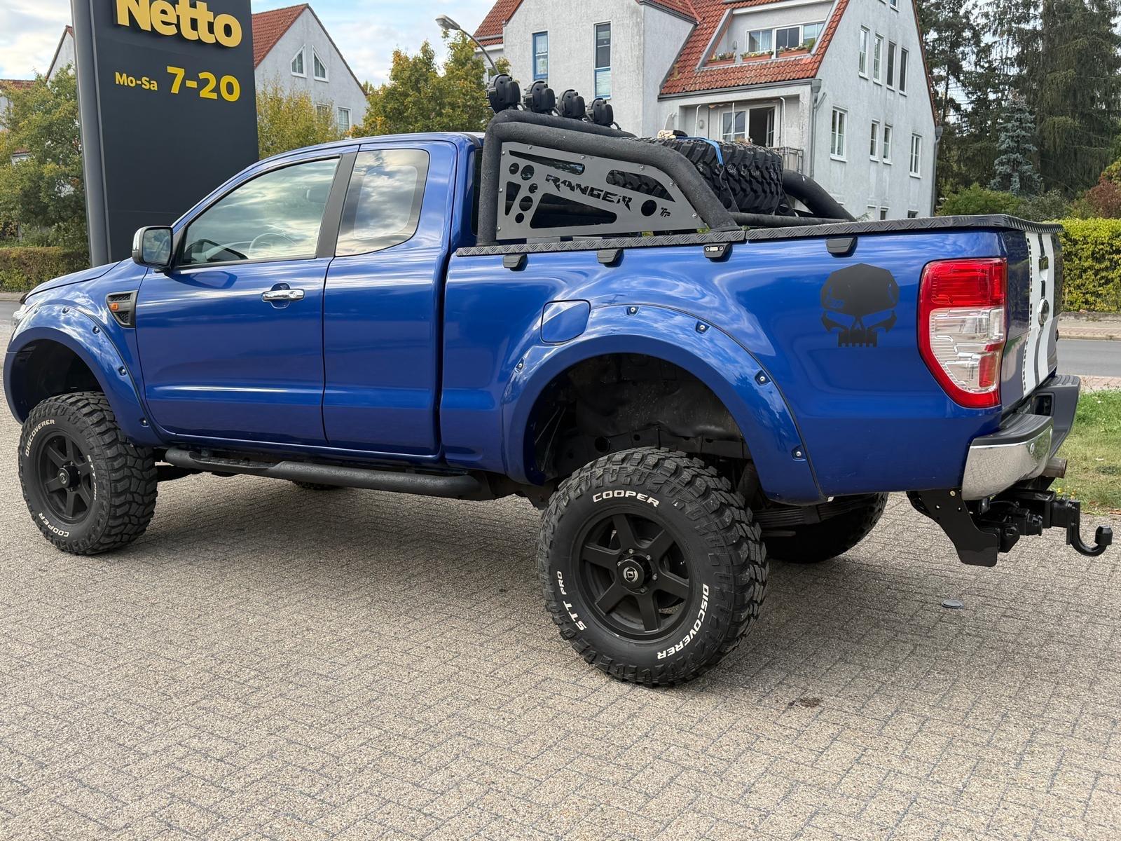 FORD RANGER XLT 2.2 TDCI 150ch 4X4 - CABINE APPROFONDIE - ATTELAGE 3,5T - CAMÉRA DE RECUL - RADARS DE STATIONNEMENT