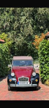 Citroën 2 CV - schwarze Citroën 2 CV