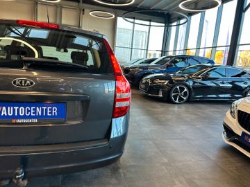 MYAUTOCENTER – Gebraucht- und Jahreswagen mit Werkstattservice in Pfaffenhofen Kia cee´d Sportswagon Vision*2. Hand*Klima*AHK*SHZ*