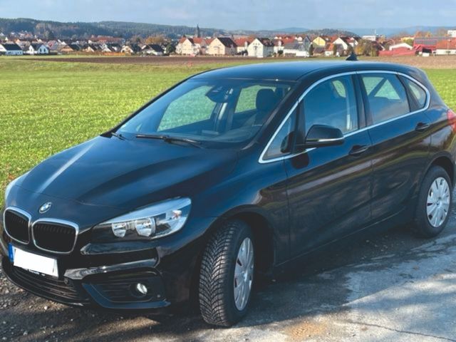 BMW 218 Active Tourer 218i Advantage Advantage 