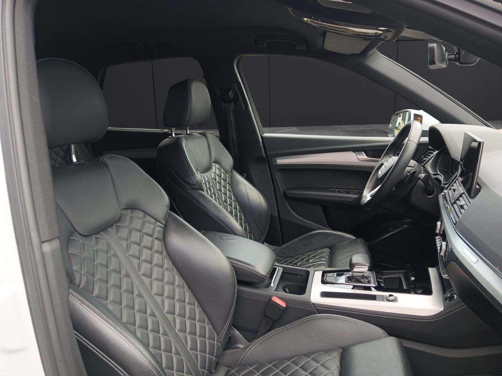 Fahrzeugabbildung Audi Q5 45 TFSI advanced quattro S-tronic LED Nai AVC