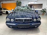 Jaguar XJ6 2.7 D DPF Classic Leder Navi Tempo Xenon PDC - Jaguar XJ6 mit Diesel-Antrieb
