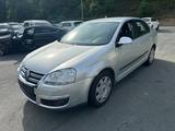 Volkswagen Jetta V 1,6 69392km 1.Hand ! - Volkswagen Jetta: V6