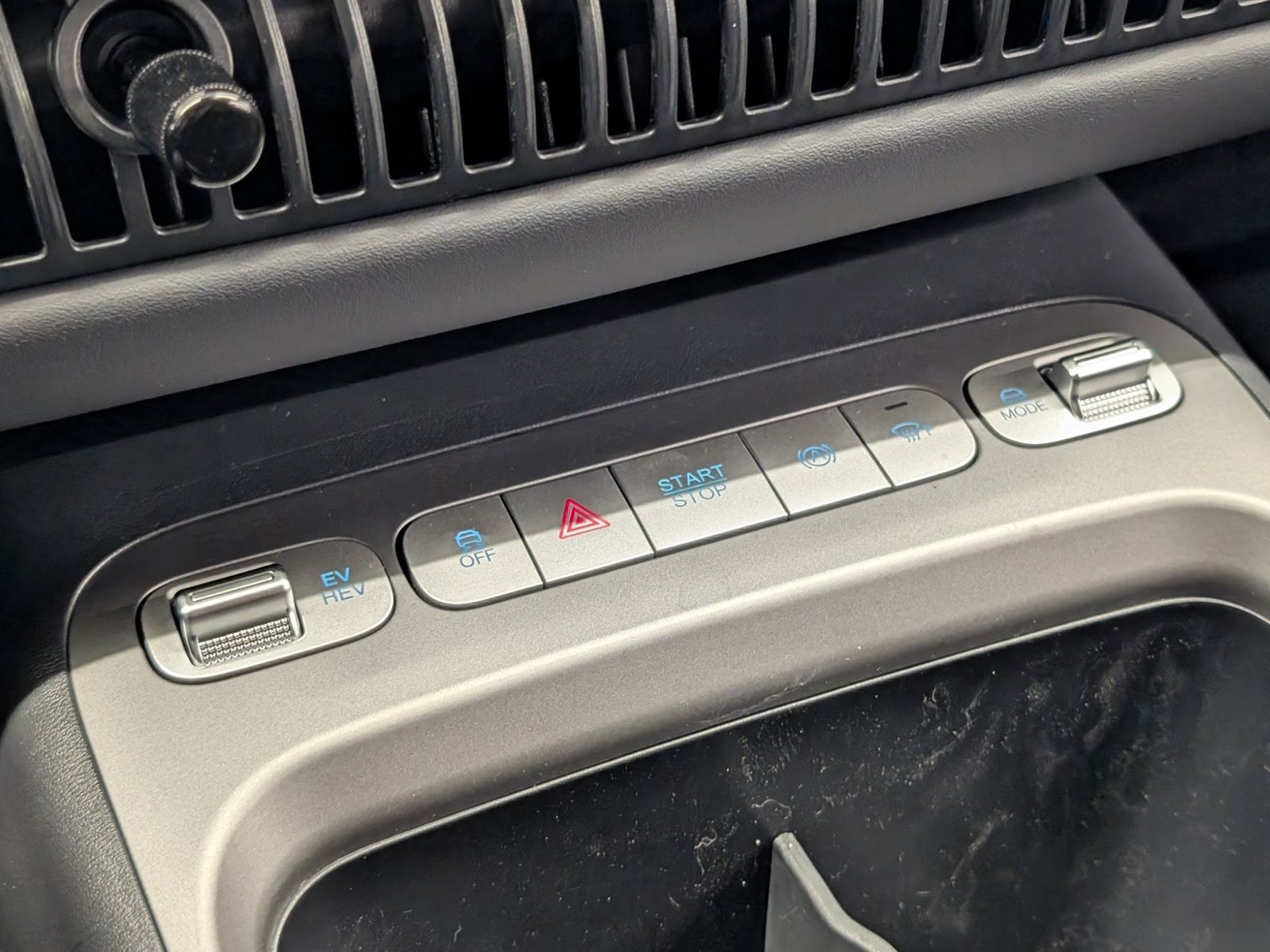 BYD DOLPHIN Dolphin G DM-i Active Navi LED Keyless – Bild 17