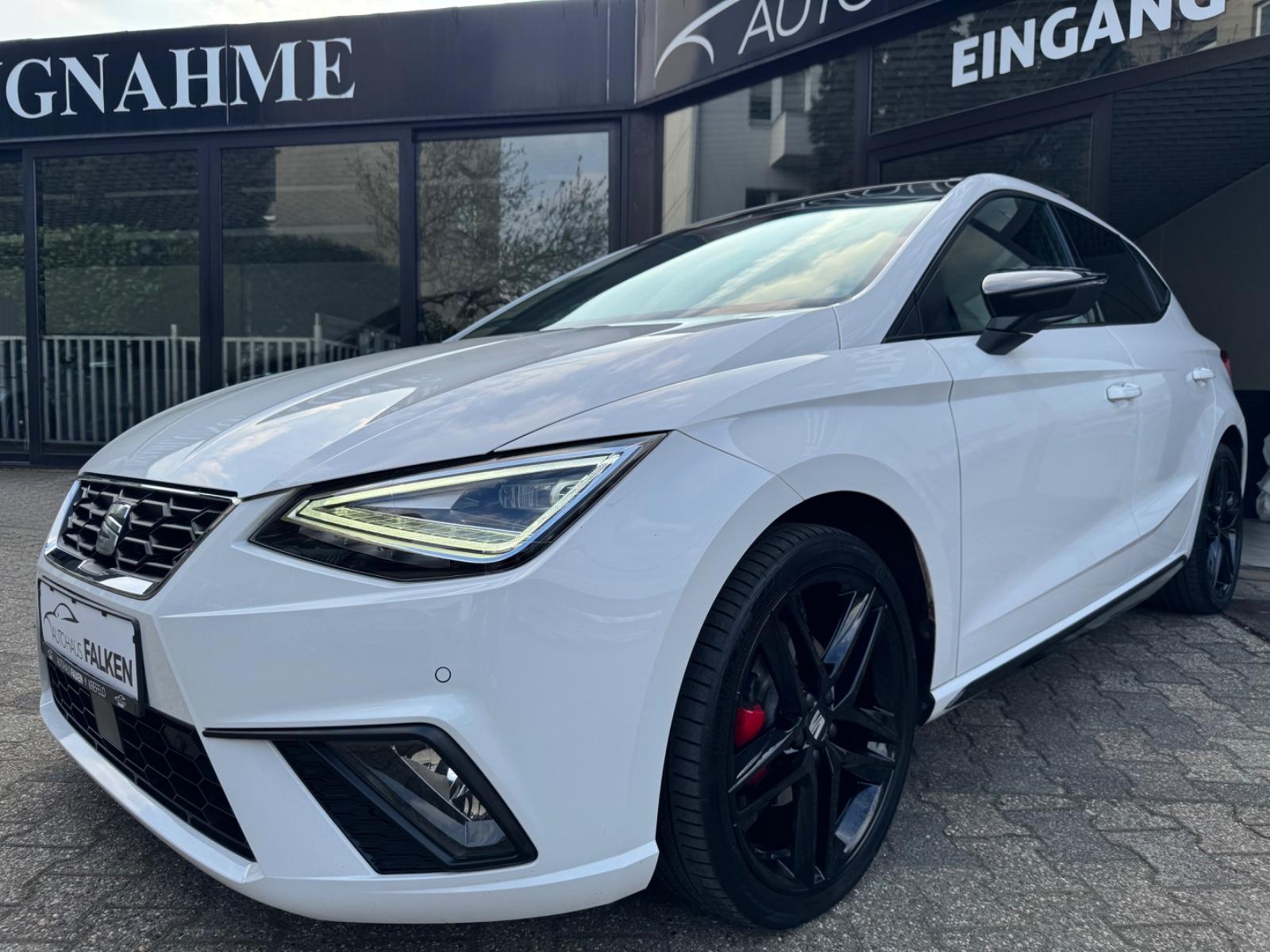 Seat Ibiza FR Pro Black Edition ACC Pano KESSY CarPly