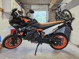 KTM 890 SMT, top Zustand, viele Extras, reisefertig - KTM ABS SMT