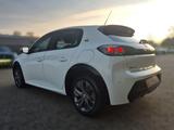 Peugeot 208 e- Active Pack LED Apple CarPlay Android Aut - Peugeot mit Elektro-Antrieb: Kleinwagen