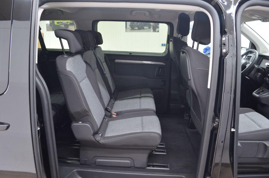 Toyota Proace 2,0-l-D-4D L2 (8-Si.) Autm. Verso Team De