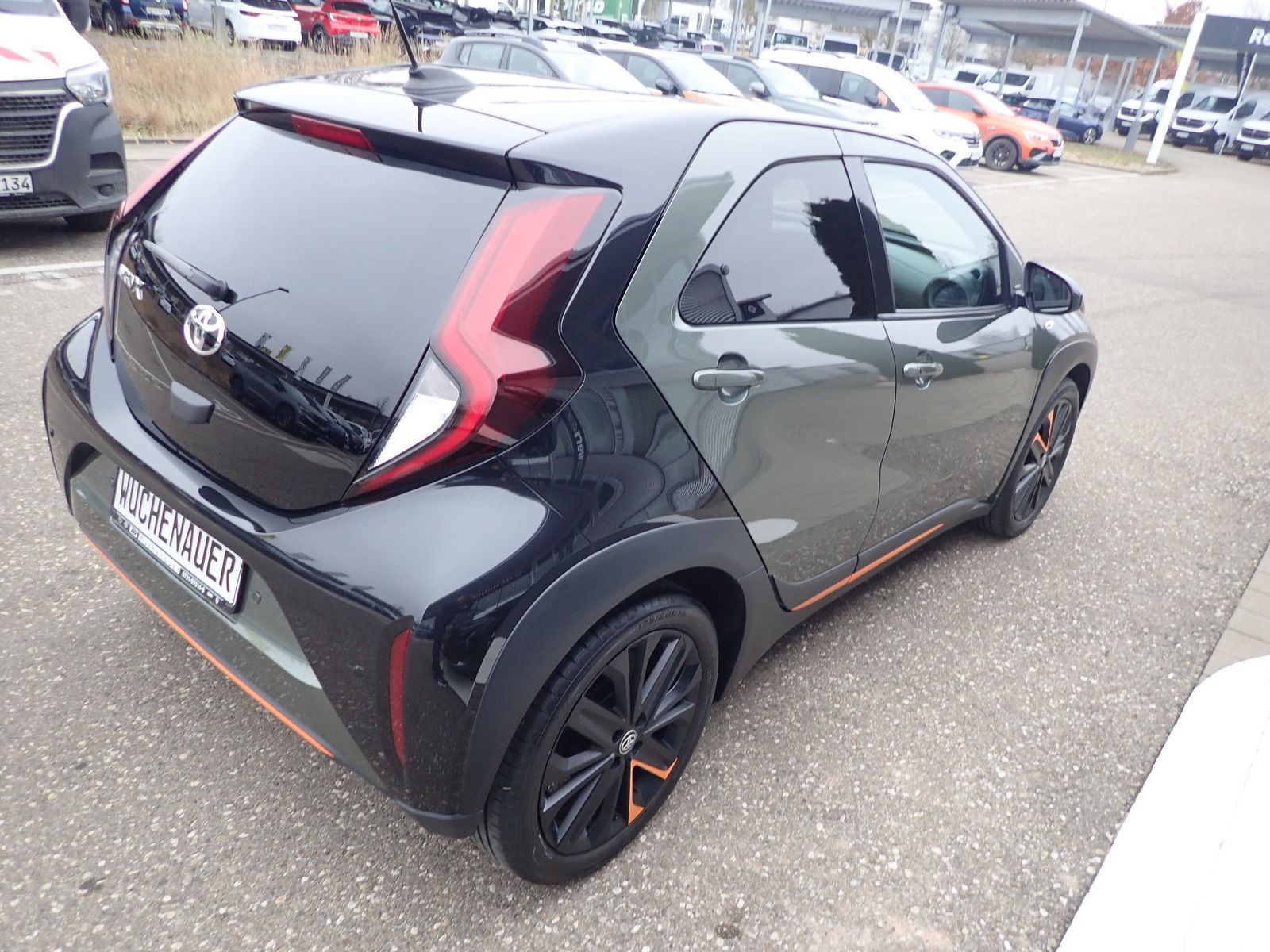 Fahrzeugabbildung Toyota Aygo X Limited 1.0 5tg. AT