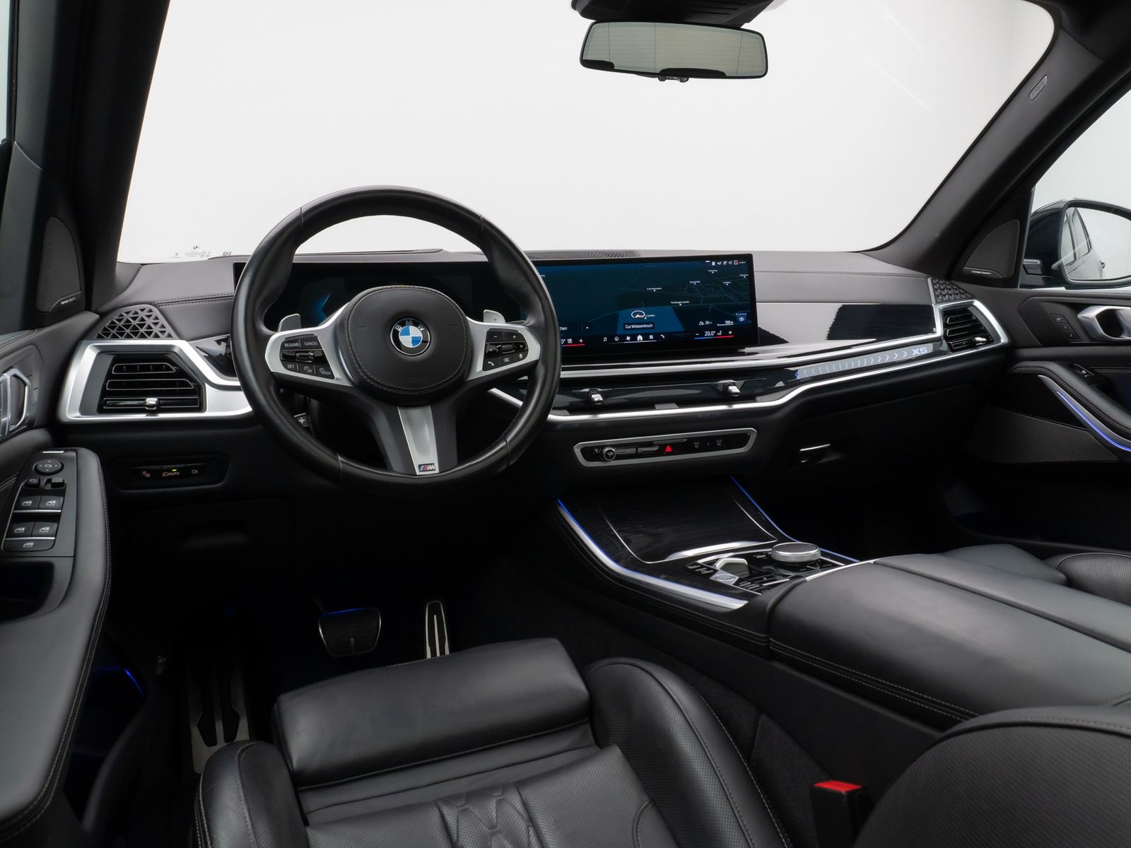 Fahrzeugabbildung BMW X5 xD40d M Sport Pro Pano 360°HUD DAB H/K 21Zoll