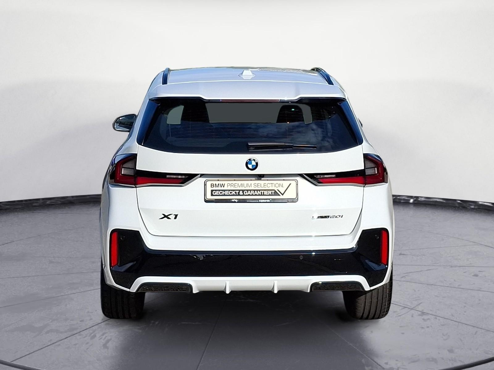 BMW X1 sDrive20i Steptronic Harman Kardon Driving As