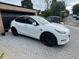 Tesla Model Y Performance Dual Motor AWD Performance - Tesla in Duisburg