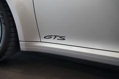 PORSCHE 992.2 Carrera GTS Cabriolet | InnoDrive | Carbon PORSCHE 992.2 Carrera GTS Cabriolet | InnoDrive | Carbon