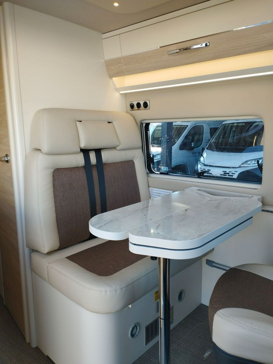 Fahrzeugabbildung Eura Mobil Van V 635 EB Mondial Paket