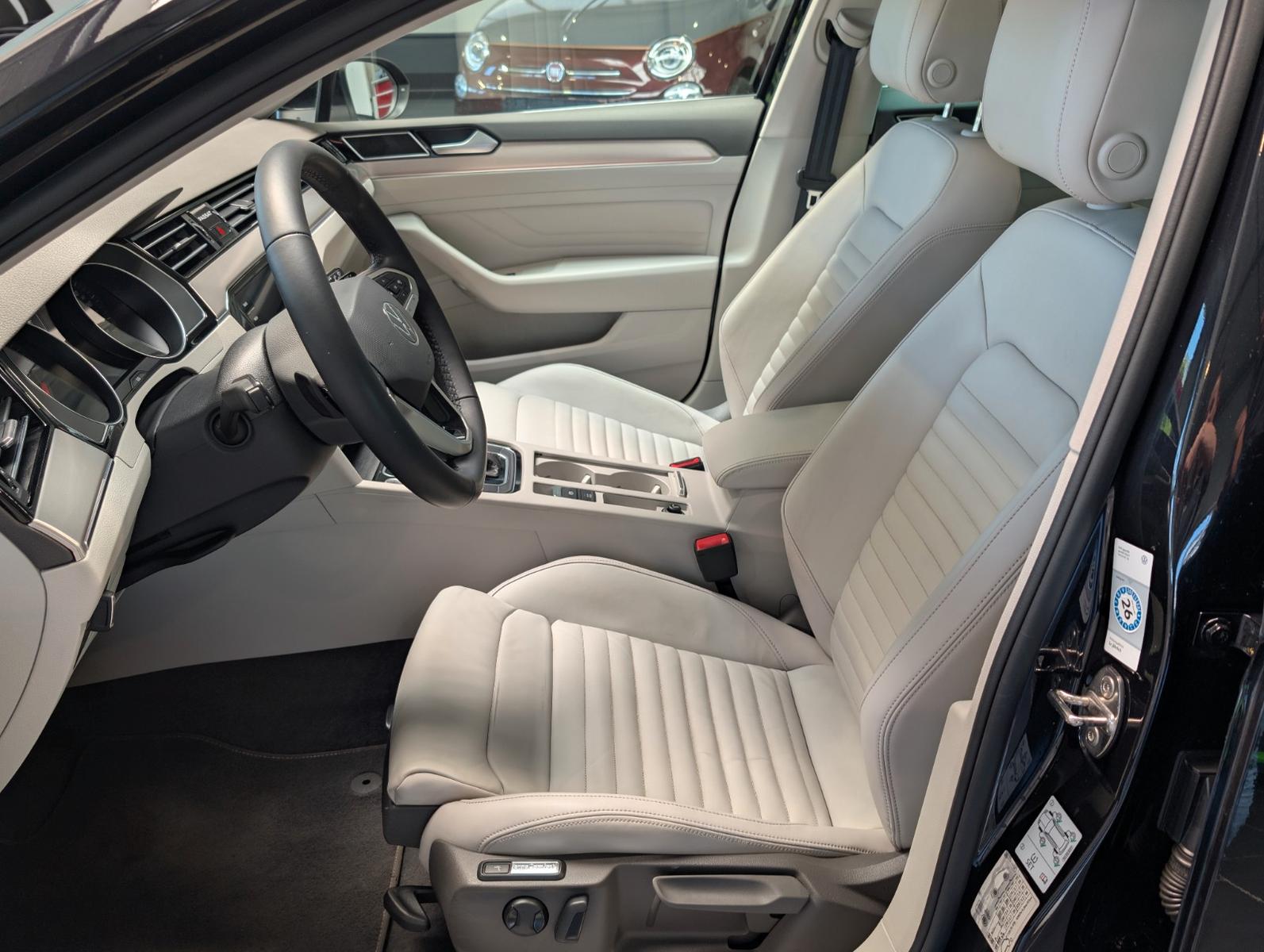 Volkswagen Passat 2.0 TDI SCR DSG Elegance 8-fach, миниатюра 9