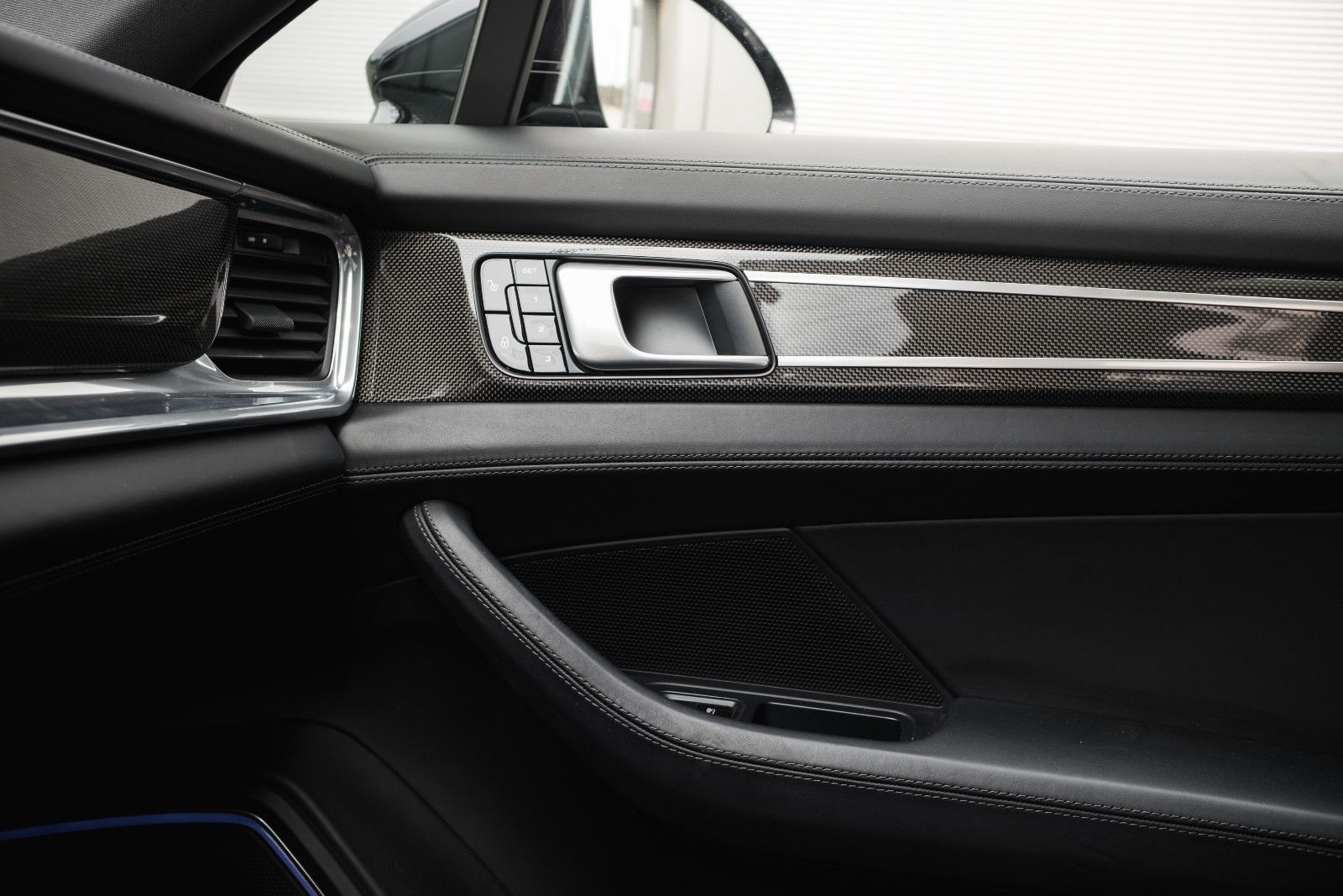 Fahrzeugabbildung Porsche Panamera Sport Turismo 4 S-Kam.-StHz.-Pano-LED