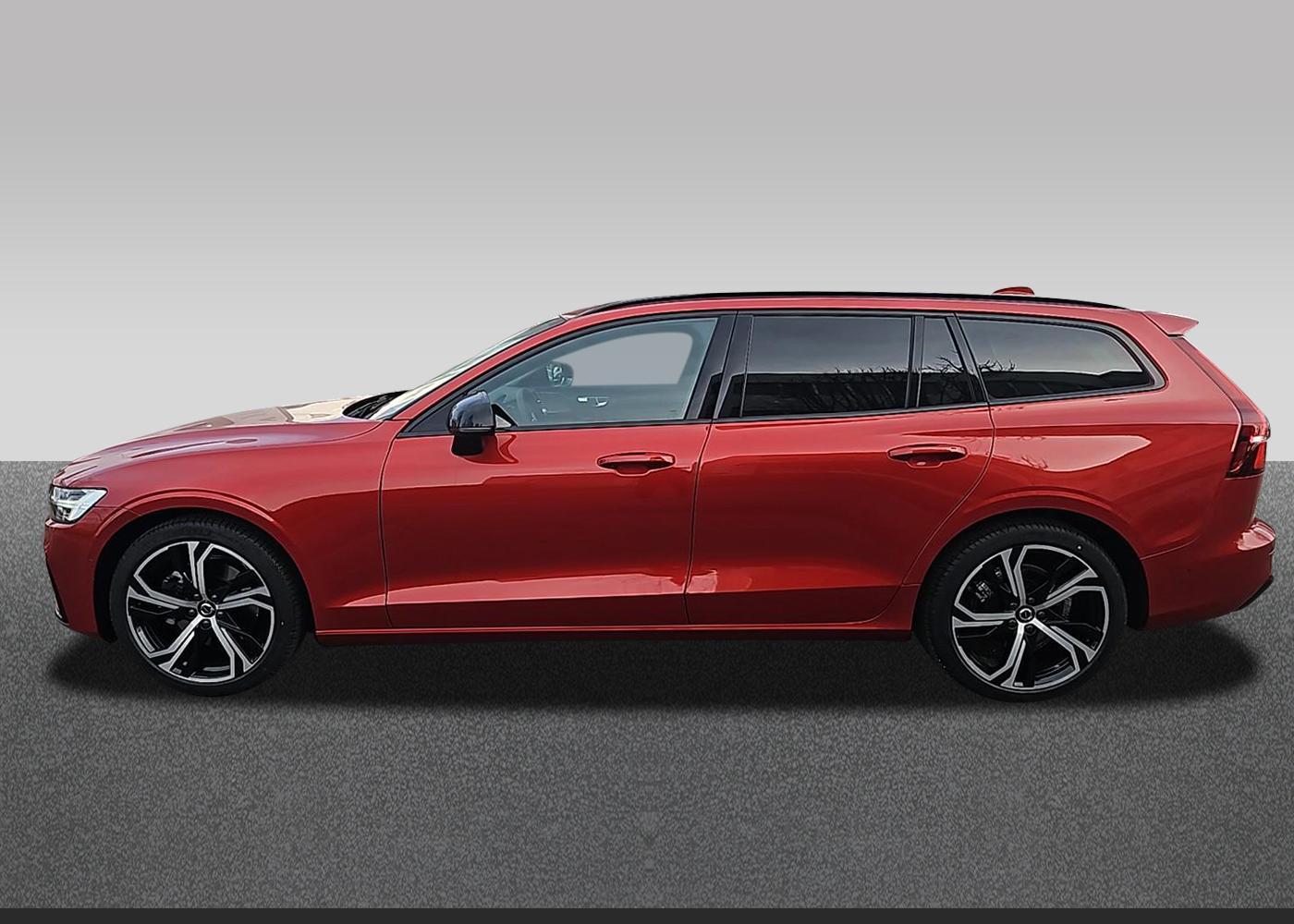 Volvo V60 B4 Plus Dark Alarm/Head-up/360 Grad
