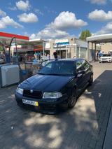 Skoda Octavia  1.8Turbo - Skoda: Turbo