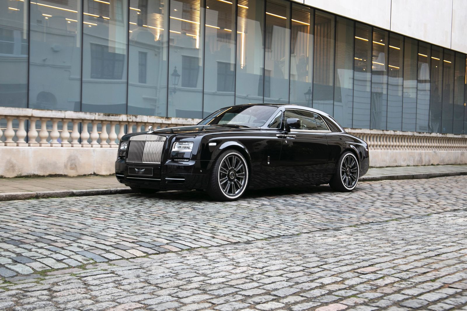 ROLLS ROYCE Phantom
