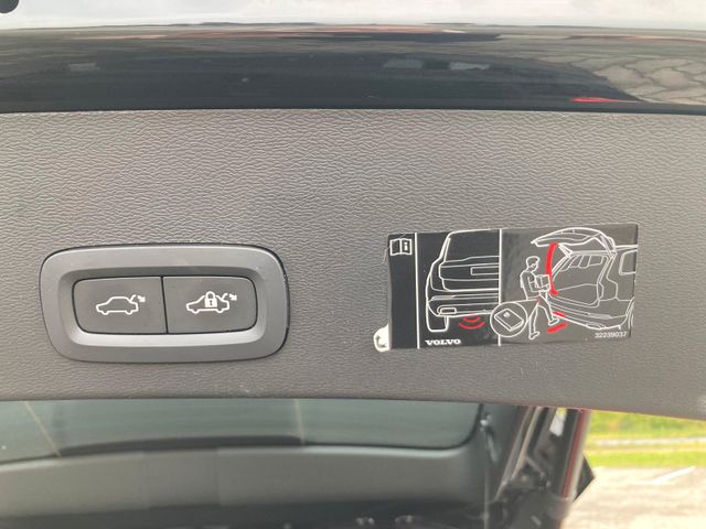 XC 40 T3 Momentum Pro 2WD