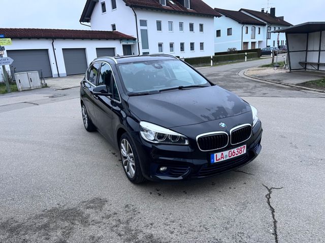 BMW 225 Baureihe 2 Active Tourer 225 xe Sport Line