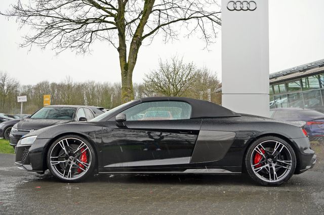 R8 Spyder quattro Performance RAUTE CARBON EXCLU