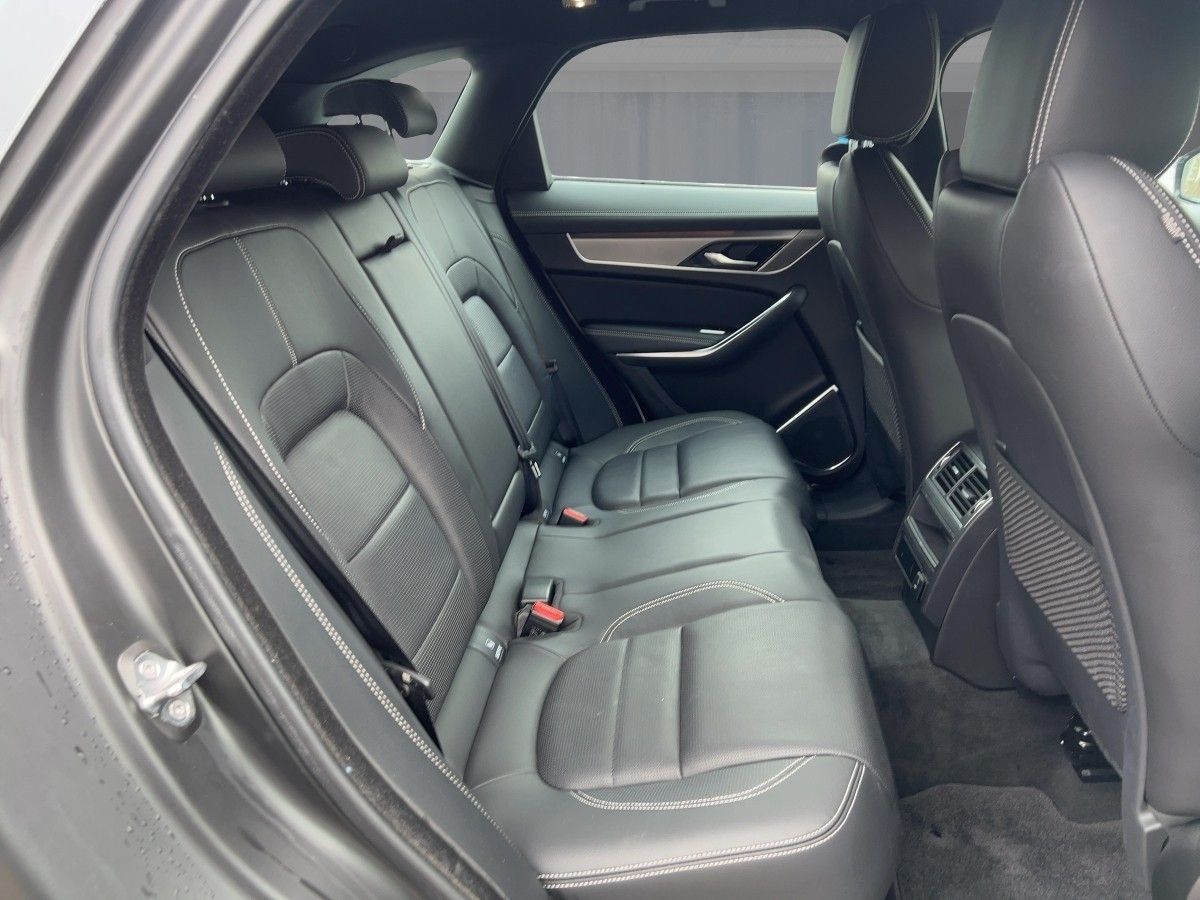 Jaguar F-Pace - Bild 9