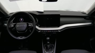 Skoda Octavia Combi 1.5 TSI Selection AHK PDC DAB LED