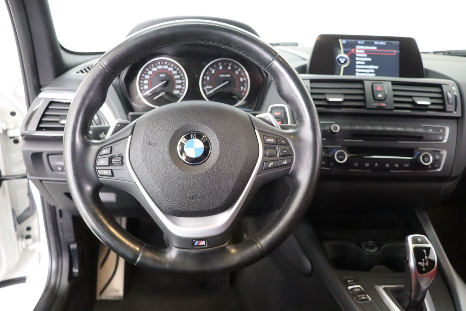 Fahrzeugabbildung BMW M135i xDrive