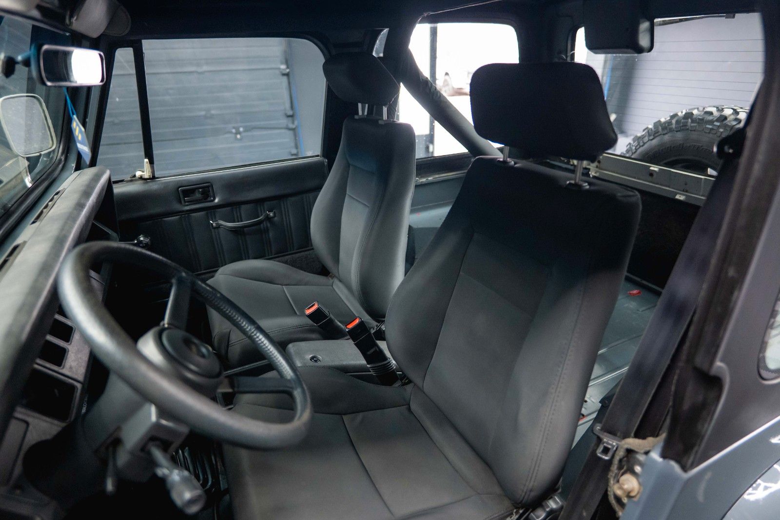 Fahrzeugabbildung Jeep Wrangler 4.0 Offroad 4x4 H-Zulassung *HardTop*