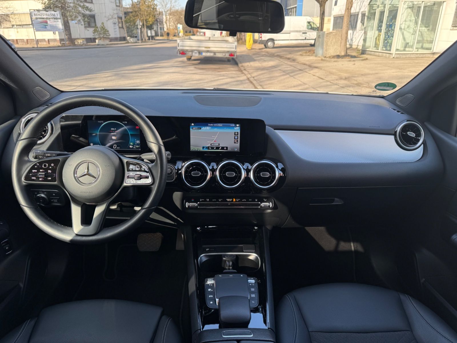 Mercedes-Benz B 250e LED/Navi/Kam/Leder/Spur&Park-Ass./SZH/18" foto 2