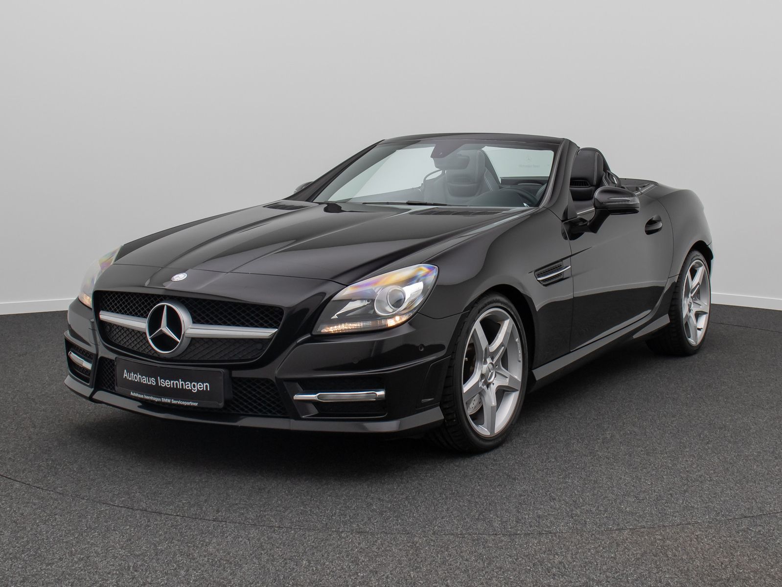 Fahrzeugabbildung Mercedes-Benz SLK 200 BlueEffic AMG PDC Tempomat Navi Leder LM